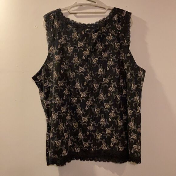 Botanical Print Stretchy Tank Top - Picture 8 of 8